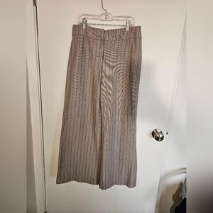 New york and company, soft stretchy pants, gray with purple stripes.